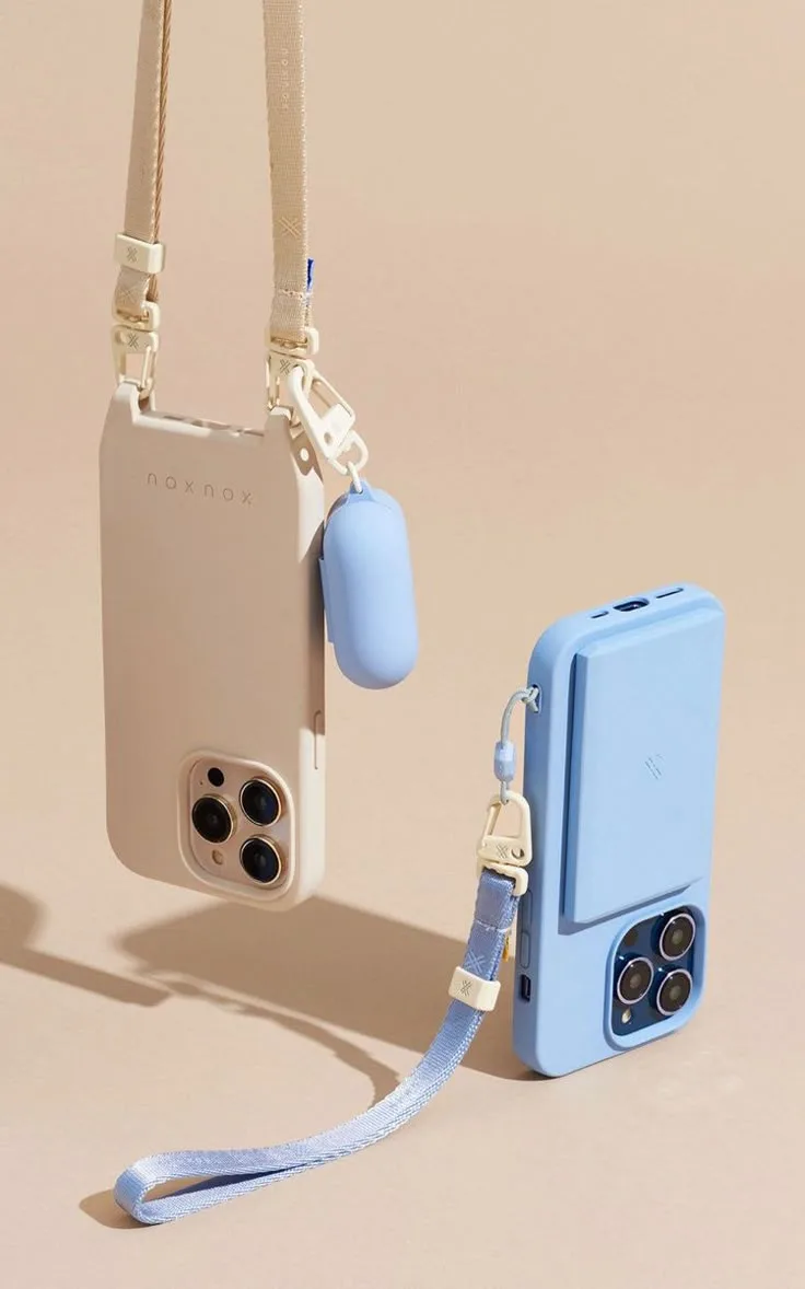 Minimal Lanyard Phone Case